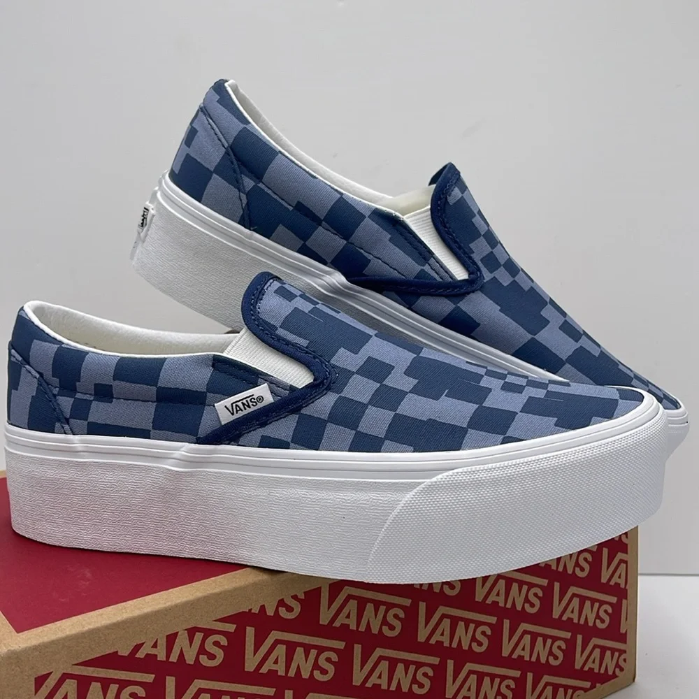 Vans WMNS Blue Checkered Classic Slip-On Sneakers Platforms Multi Check Blue